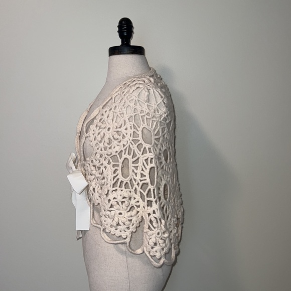 Ann Taylor Loft Crochet Wrap - Picture 5 of 8